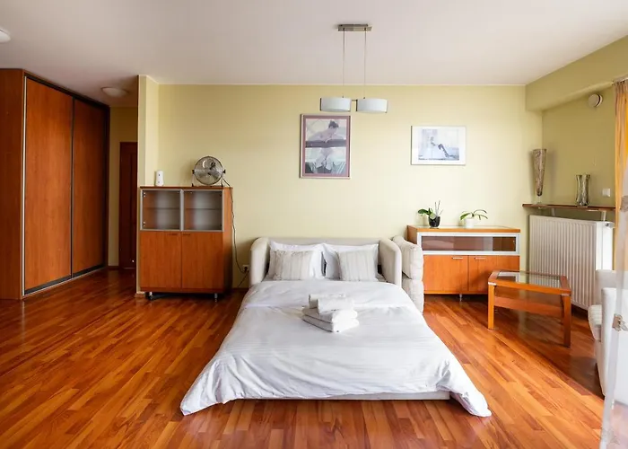 Aleja Wyscigowa Comfort Apartment