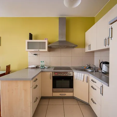 Aleja Wyscigowa Comfort Apartment Warszawa Eksteriør bilde