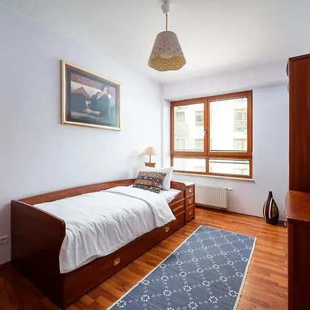 Aleja Wyscigowa Comfort Apartment Warszawa Eksteriør bilde