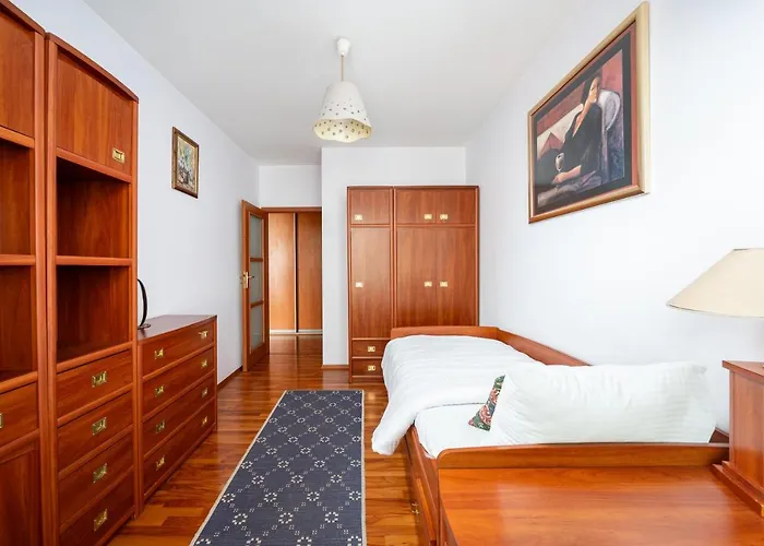 Aleja Wyscigowa Comfort Apartment