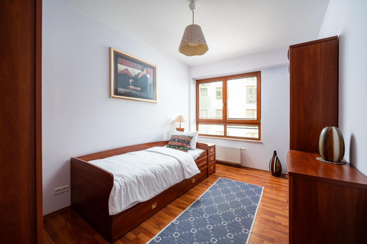 Aleja Wyscigowa Comfort * Warszawa